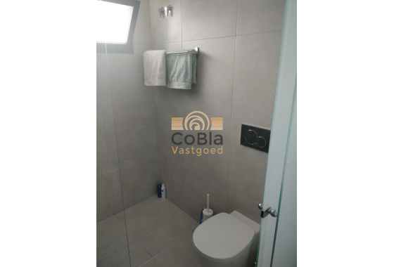 Resale - Apartment - Guardamar del Segura