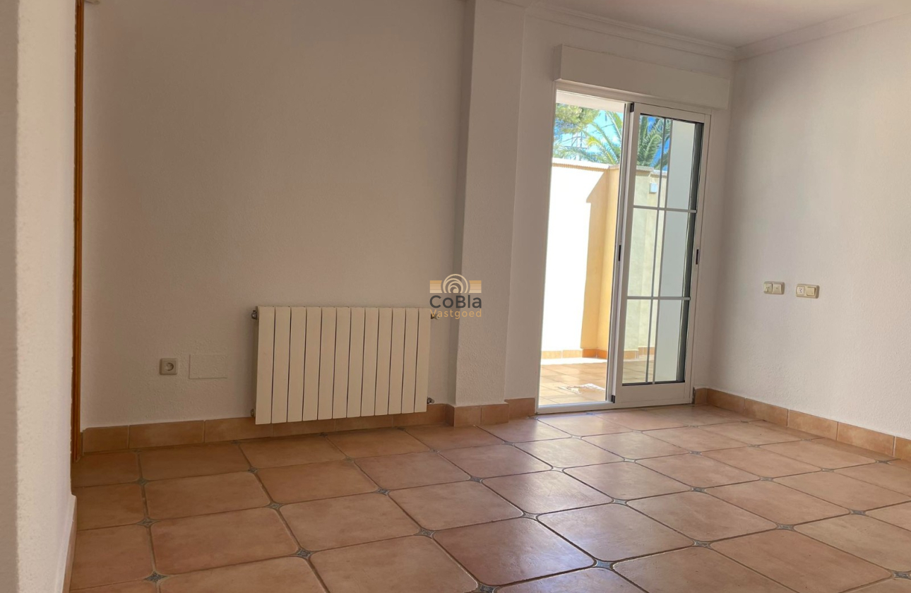 Resale - Villa - Orihuela Costa - Villamartín