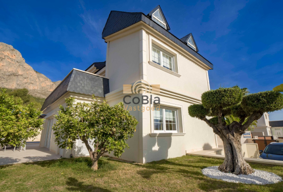 Resale - Villa - Polop