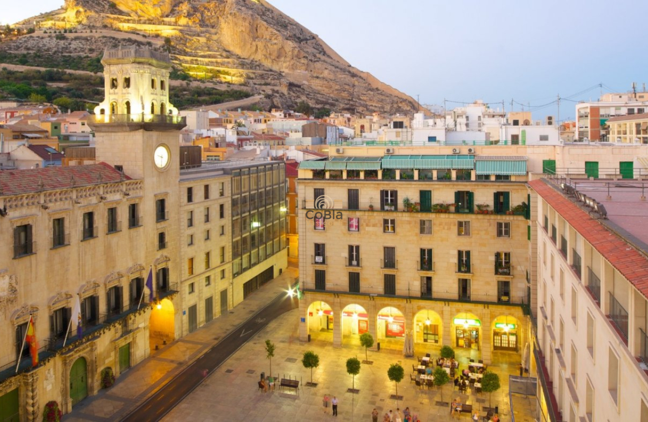 Neue Gebäude - Apartment - Alicante - Benalua