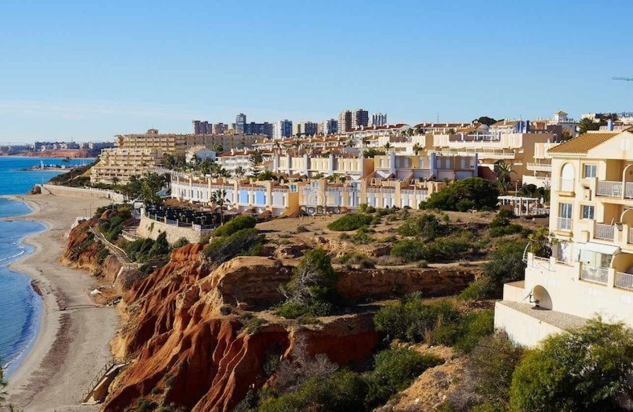 Neue Gebäude - Stadthaus - Orihuela Costa - Las Filipinas