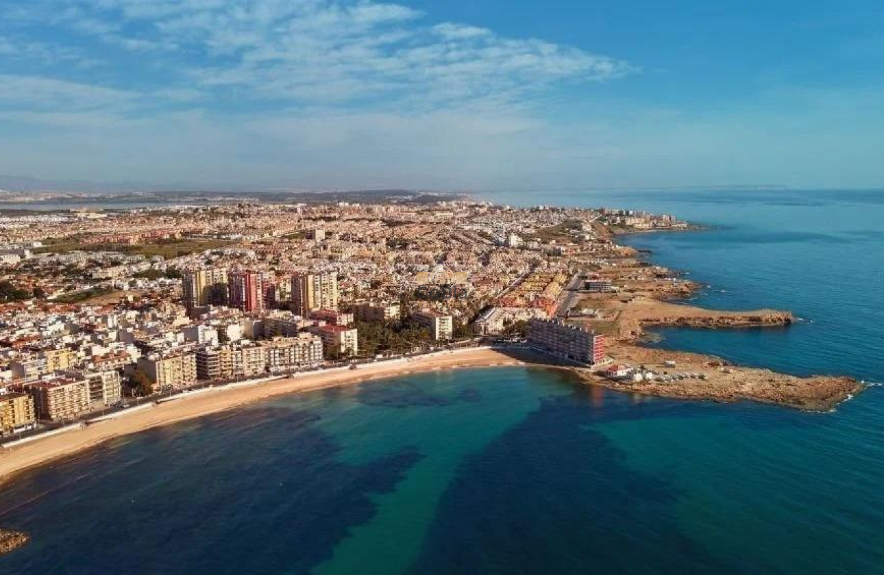 Neue Gebäude - Apartment - Torrevieja - Playa de los Locos