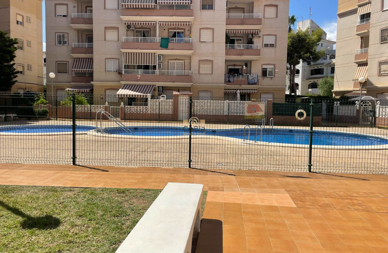 Resale - Apartment - Torrevieja