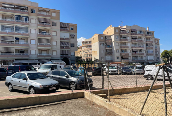 Resale - Apartment - Torrevieja