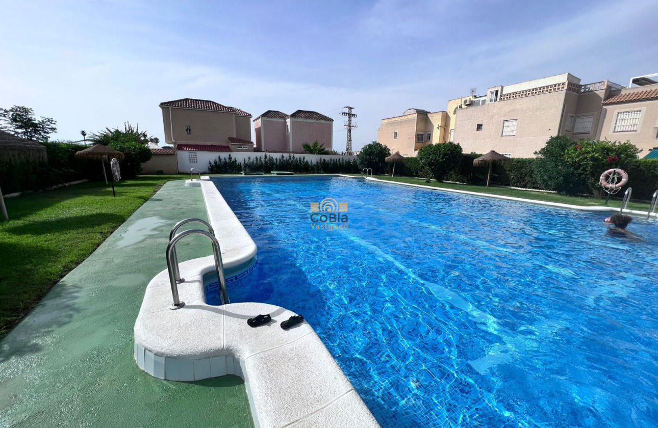 Revente - Apartment - Ground Floor - Torrevieja - El Limonar