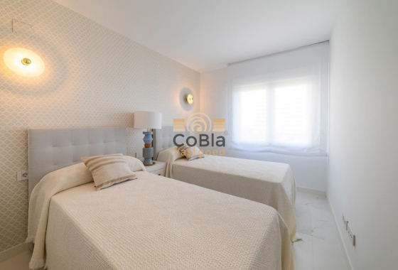 Neue Gebäude - Apartment - Torrevieja - Punta Prima