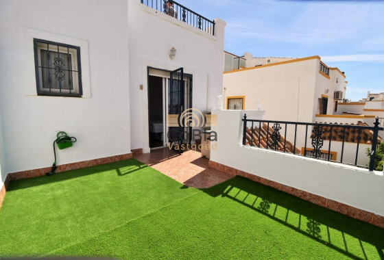 Revente - House - Quad - Orihuela Costa - La Florida