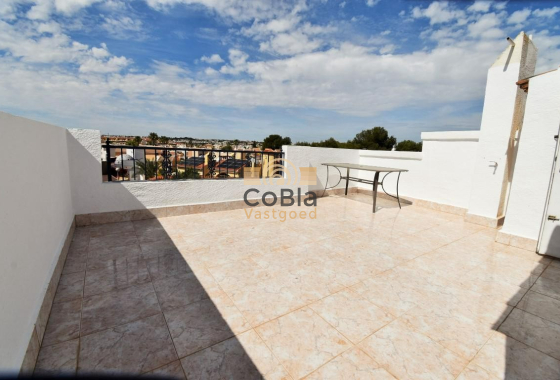 Resale - House - Quad - Orihuela Costa - La Florida