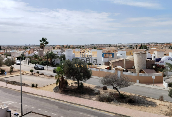 Resale - House - Quad - Orihuela Costa - La Florida