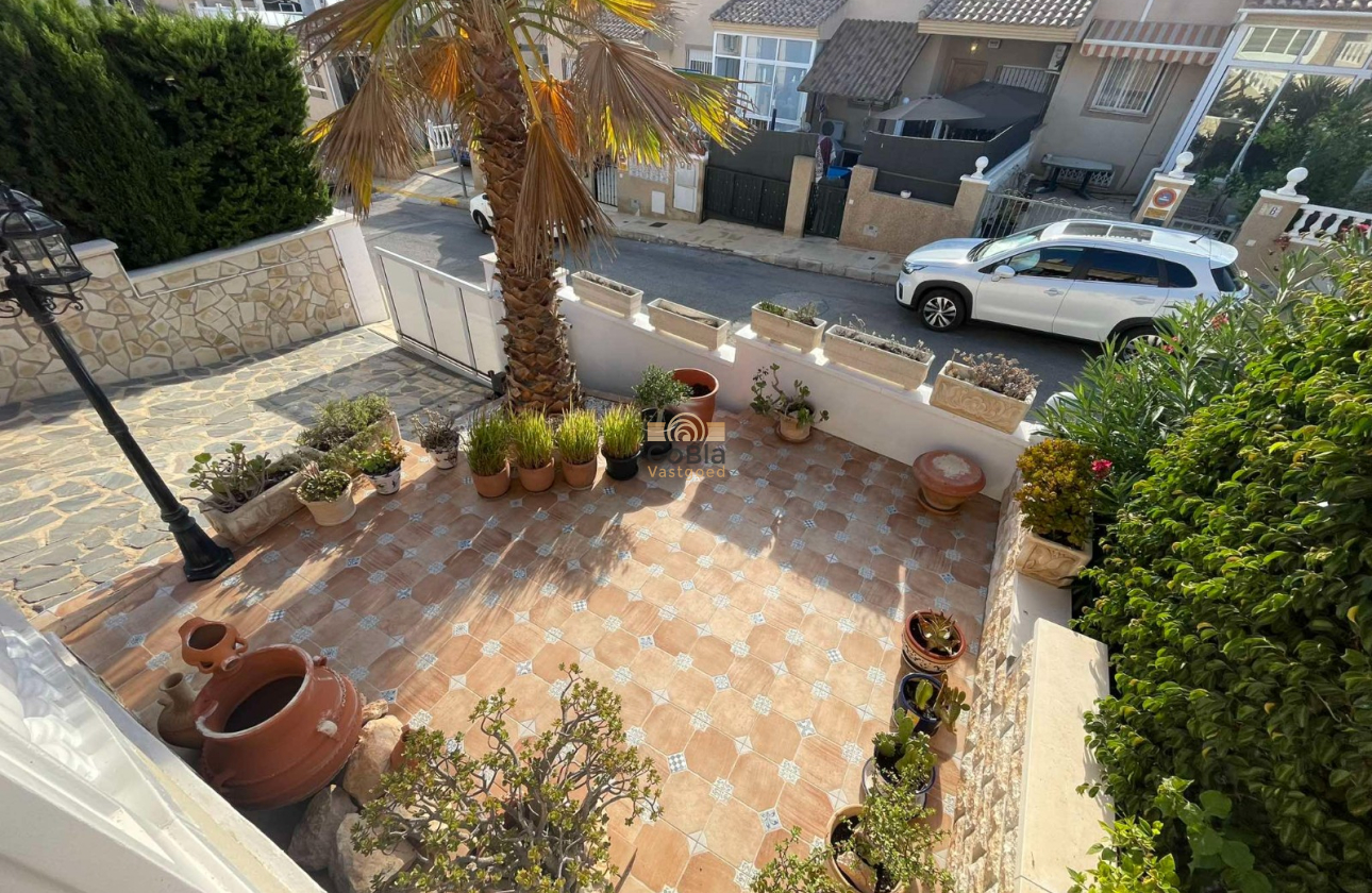 Resale - House - Townhouse - San Miguel de Salinas - san miguel