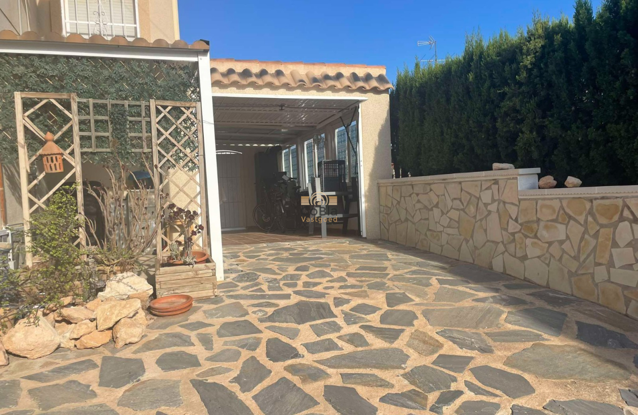 Revente - House - Townhouse - San Miguel de Salinas - san miguel