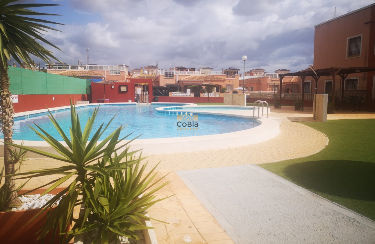 Resale - Apartment - Flat - Los Montesinos - Los Montesinos - Urb. La Herrada