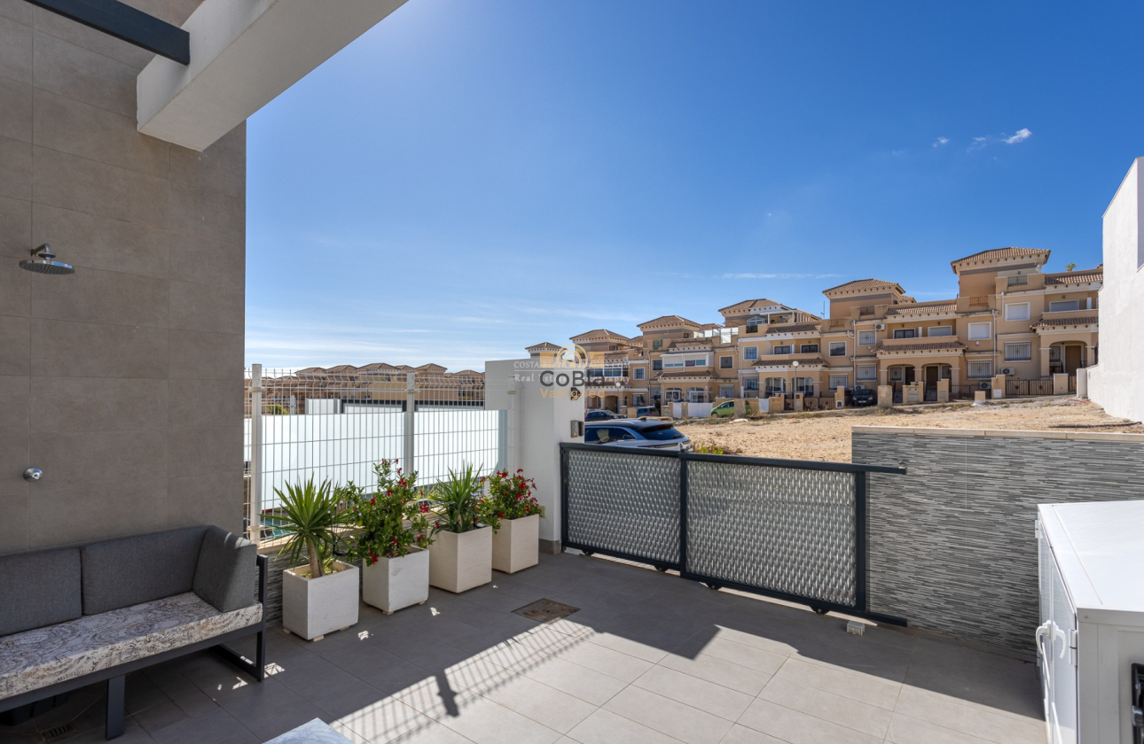 Resale - Townhouse - Orihuela Costa - Villamartín