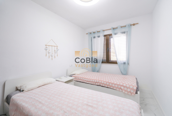 Resale - Apartment - Orihuela Costa - Playa Flamenca