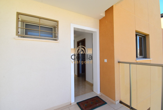 Resale - Apartment - Orihuela Costa - Villamartín