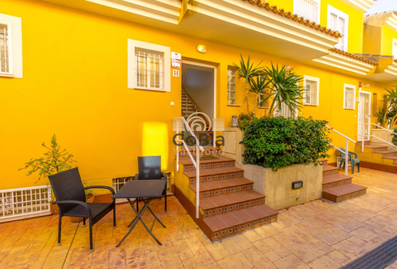 Resale - Townhouse - Ciudad Quesada - Pueblo Bravo