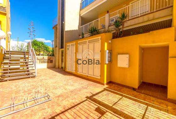 Resale - Townhouse - Ciudad Quesada - Pueblo Bravo