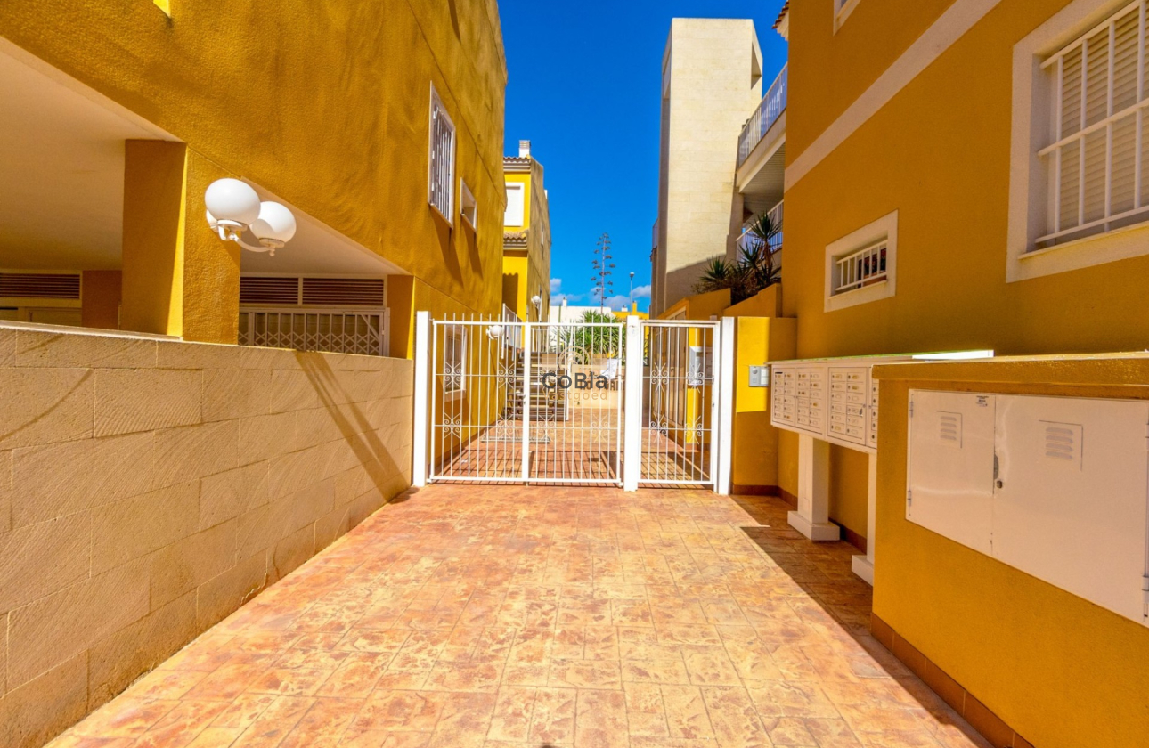 Resale - Townhouse - Ciudad Quesada - Pueblo Bravo