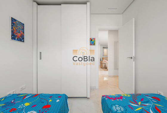 Resale - Apartment - Orihuela Costa - Los Dolses