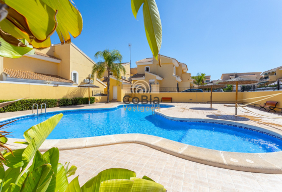 Resale - Villa - Orihuela Costa - Los Dolses