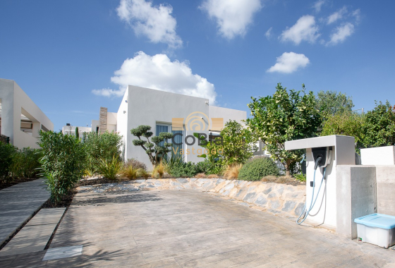 Resale - Villa - Algorfa - La finca Golf