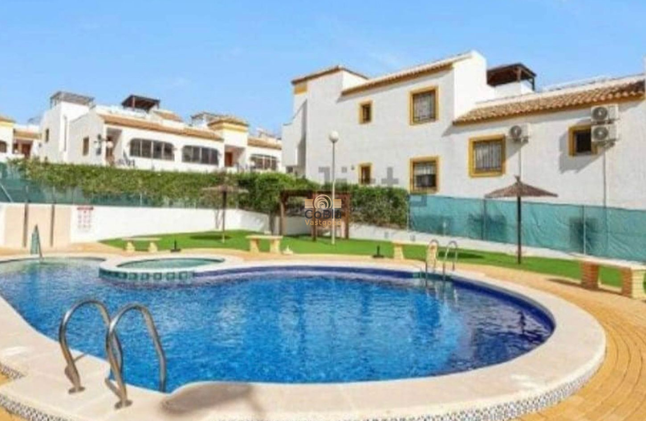 Revente - Apartment - Orihuela - Entre Naranjos Vistabella Golf