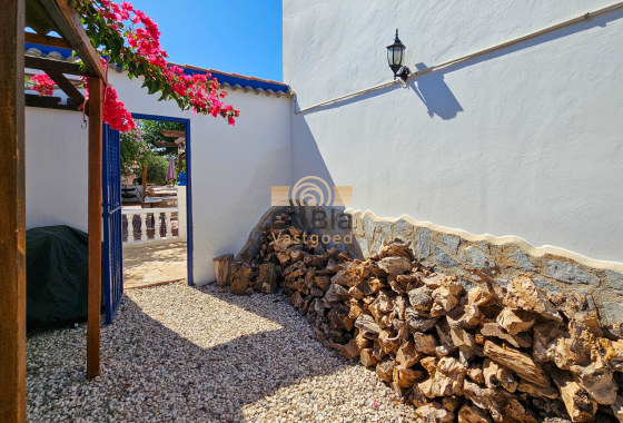 Herverkoop - Finca / Country Property - Crevillente