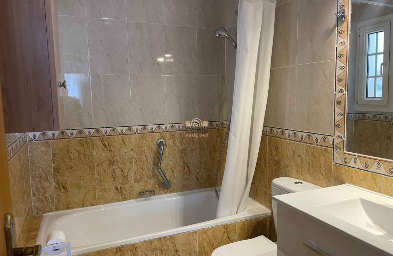 Herverkoop - Appartement - Orihuela - Villamartin