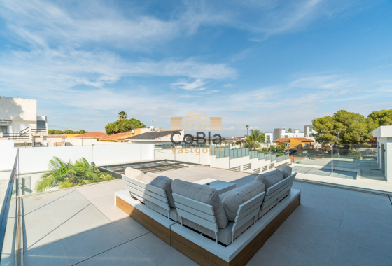 Herverkoop - Villa - Torrevieja - Los Balcones