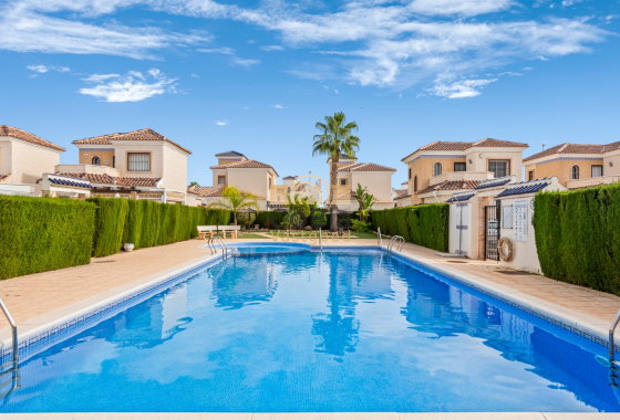 Herverkoop - Villa - Guardamar del Segura