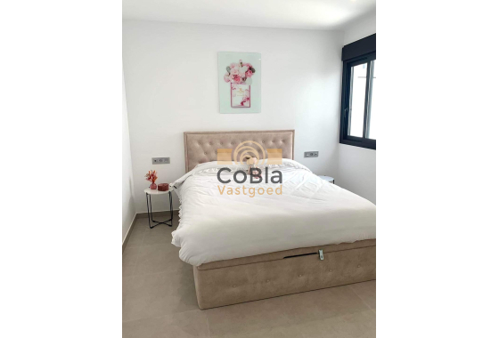 Neue Gebäude - Apartment - Pilar de la Horadada - pueblo
