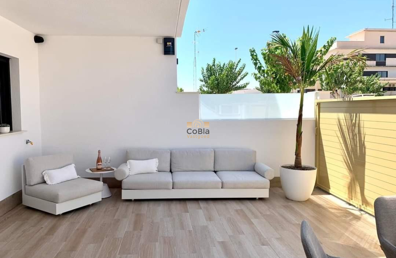 Neue Gebäude - Apartment - Pilar de la Horadada - pueblo