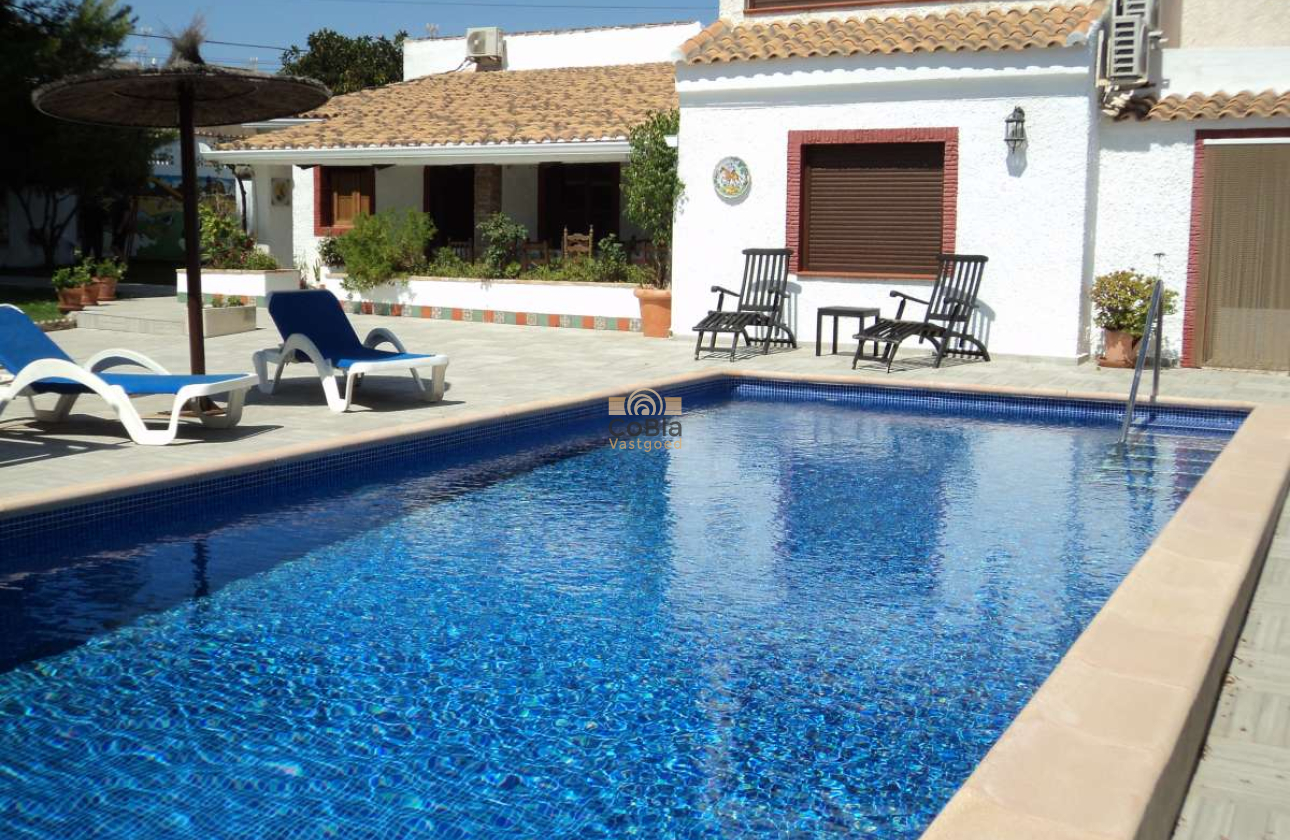 Wiederverkauf - Villa - Orihuela Costa - Lomas de Cabo Roig