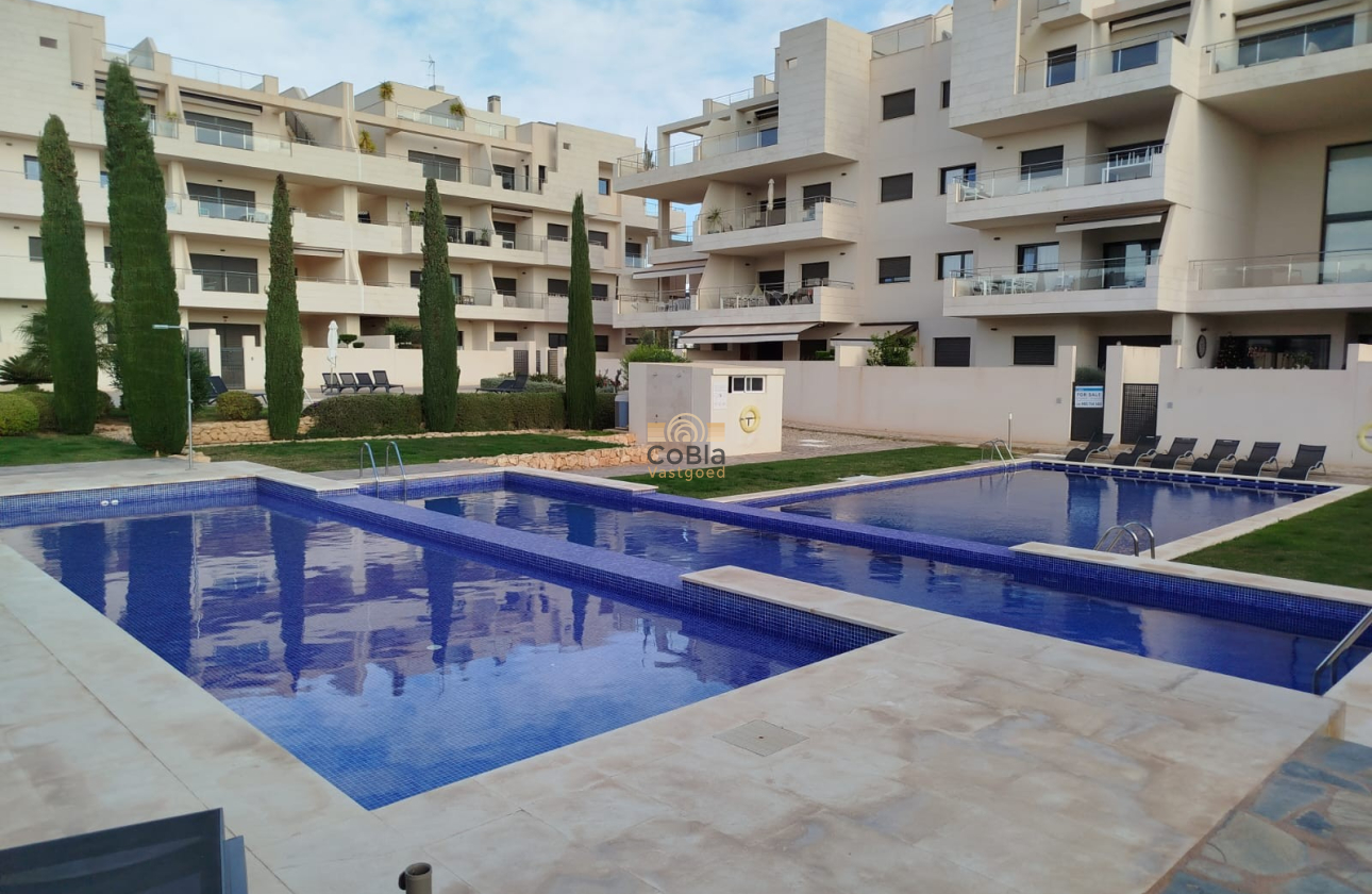 Herverkoop - Villa - Orihuela Costa - Los Dolses