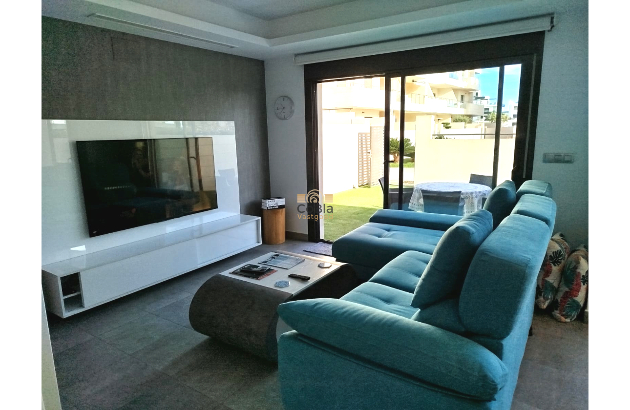 Herverkoop - Villa - Orihuela Costa - Los Dolses