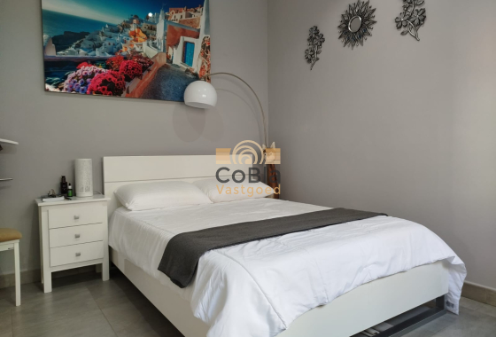 Herverkoop - Villa - Orihuela Costa - Los Dolses