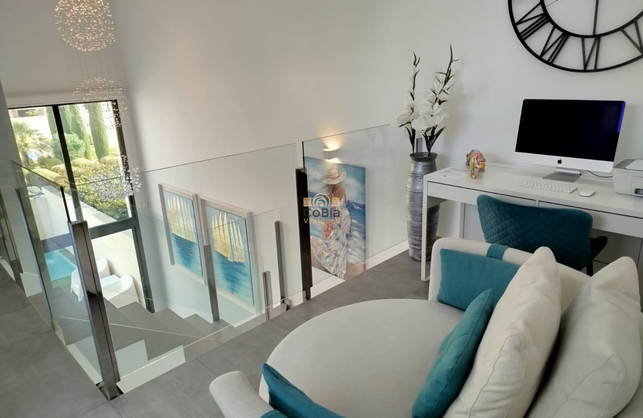 Herverkoop - Villa - Orihuela Costa - Los Dolses