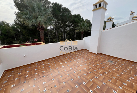Wiederverkauf - House - Orihuela Costa - Villamartín