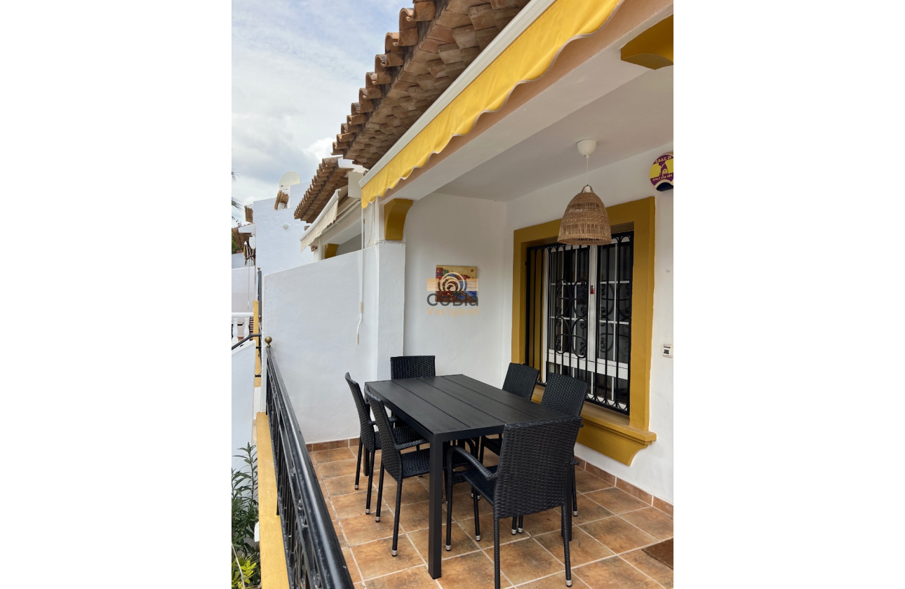 Wiederverkauf - House - Orihuela Costa - Villamartín
