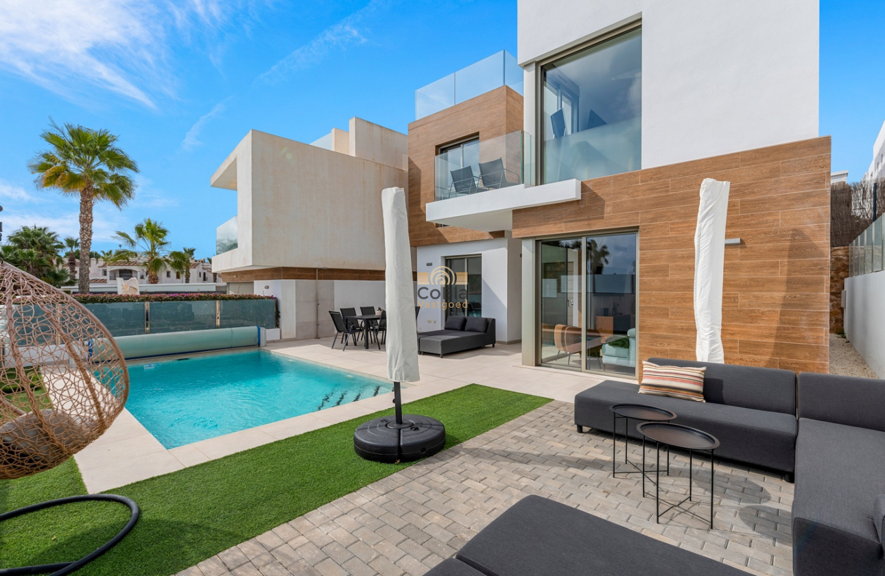 Wiederverkauf - Villa - Orihuela Costa - Villamartín