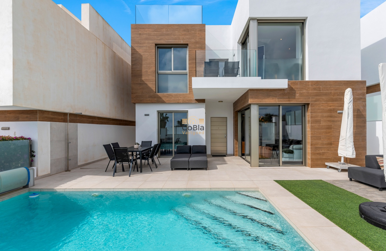 Wiederverkauf - Villa - Orihuela Costa - Villamartín