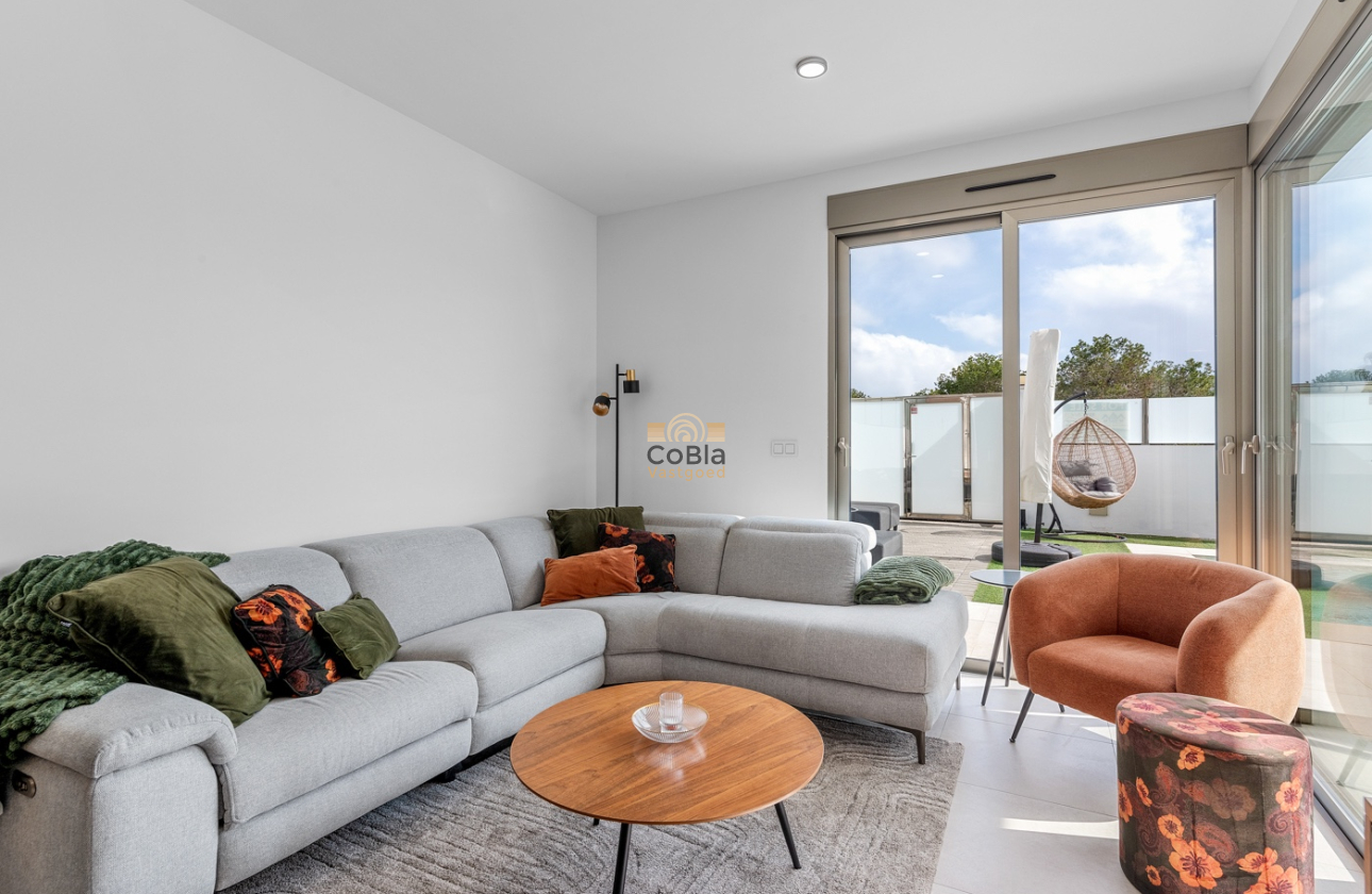 Wiederverkauf - Villa - Orihuela Costa - Villamartín