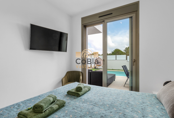 Wiederverkauf - Villa - Orihuela Costa - Villamartín