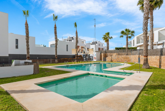 Wiederverkauf - Villa - Orihuela Costa - Villamartín