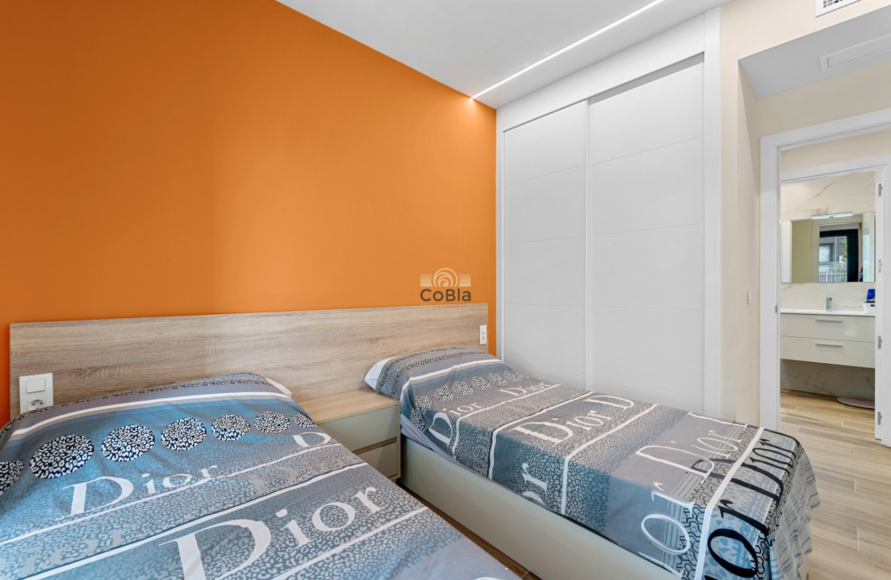 Herverkoop - Appartement - Orihuela Costa - Villamartín