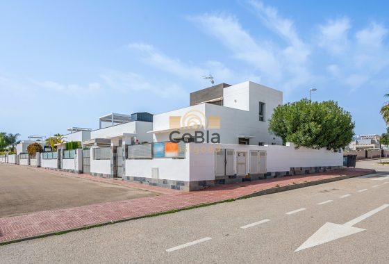 Wiederverkauf - Villa - Ciudad Quesada - Lo Marabú