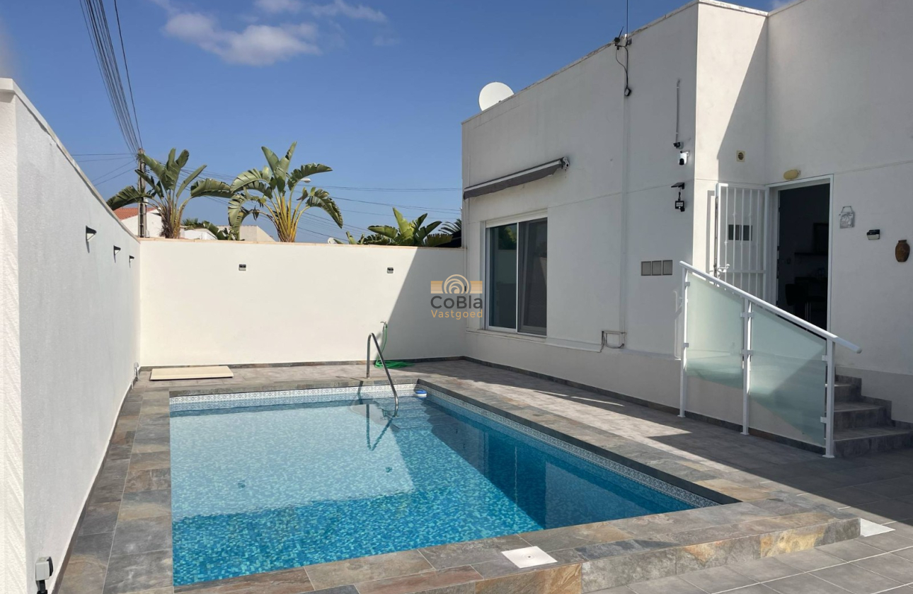 Herverkoop - Villa - Torrevieja - San Luis