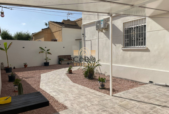 Herverkoop - Villa - Torrevieja - San Luis