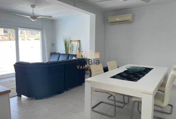 Herverkoop - Villa - Torrevieja - San Luis