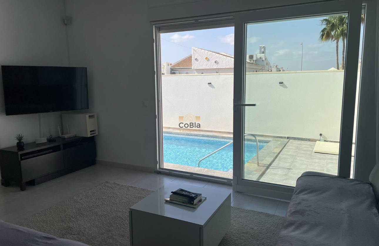 Herverkoop - Villa - Torrevieja - San Luis